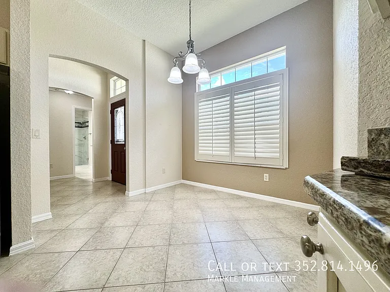 487 Thistledown Way — Photo 7