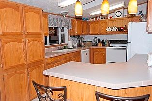 3rd image of 200 Christopher Stone Dr #170