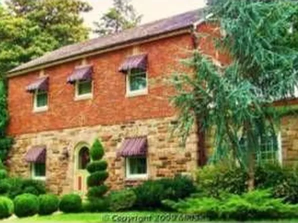 3200 Parkside Dr, Baltimore, MD 21214