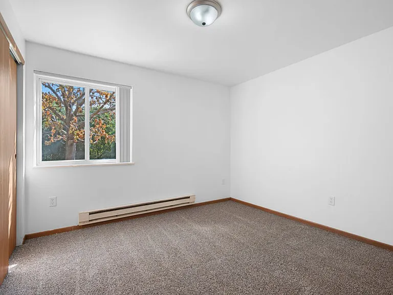 City View Apartments — Photo 19