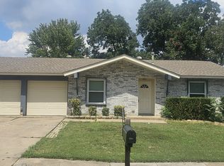 1711 Cottonwood St, Arlington, TX 76014