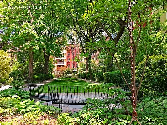 Rented by Corcoran | media 15