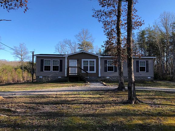 2nd image of 60 Broken Bow Ln