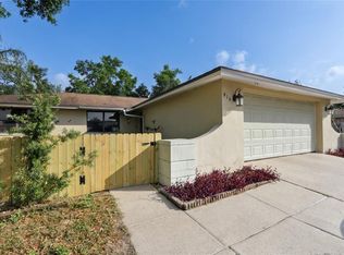 916 Hillrise Dr, Brandon, FL 33510