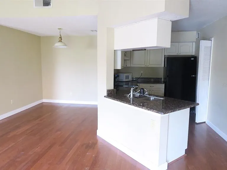 2550 N Alafaya Trl #11200 — Photo 4