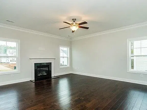 544 Jones Bluff Way — Photo 4