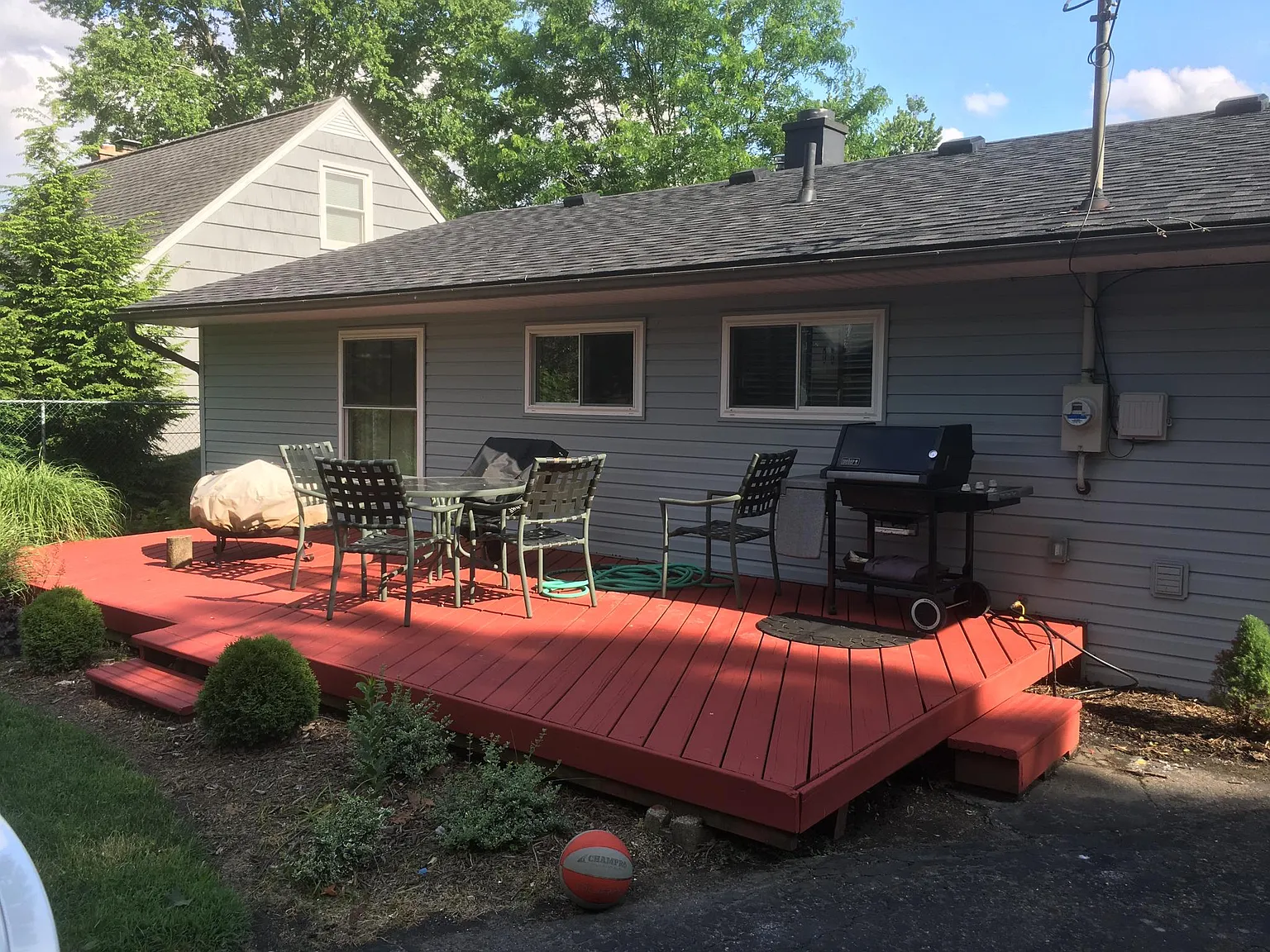 2534 Woodstock Rd — Photo 2
