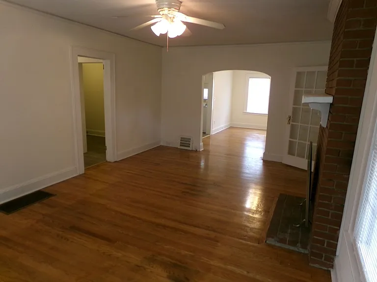 1408 E Martin Luther King Jr Dr — Photo 12