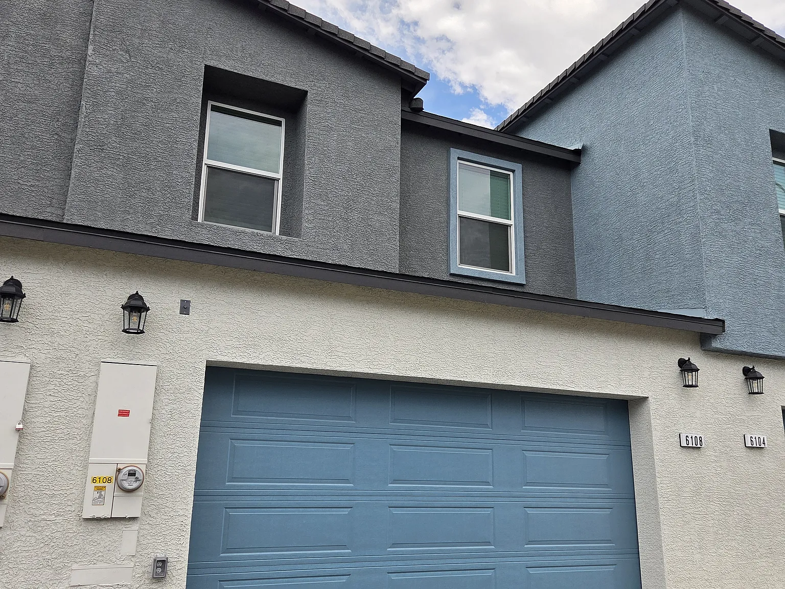 3 bed, 2.5 bath, 1309 sqft, $2,200 — Photo 3