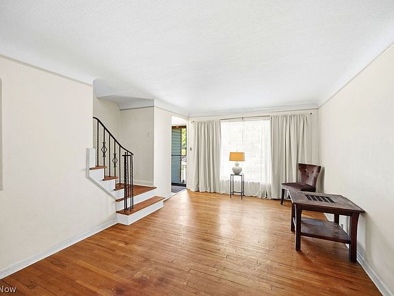 3rd image of 5823 Elmore Dr
