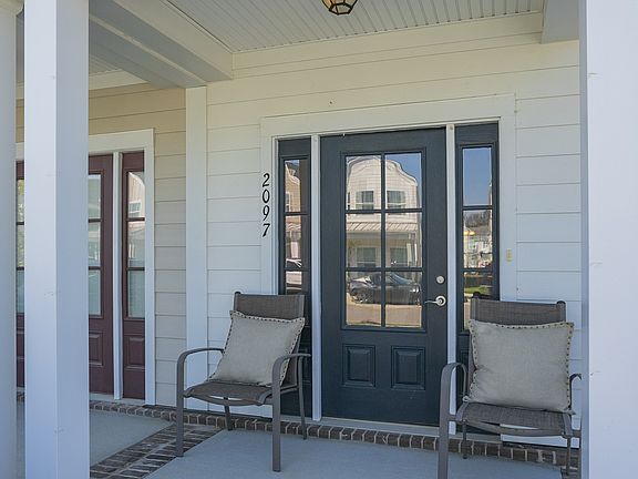2nd image of 2097 Orangery Dr
