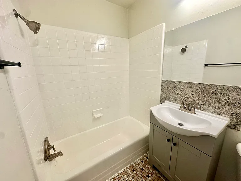1012 S West Temple St #3 — Photo 9