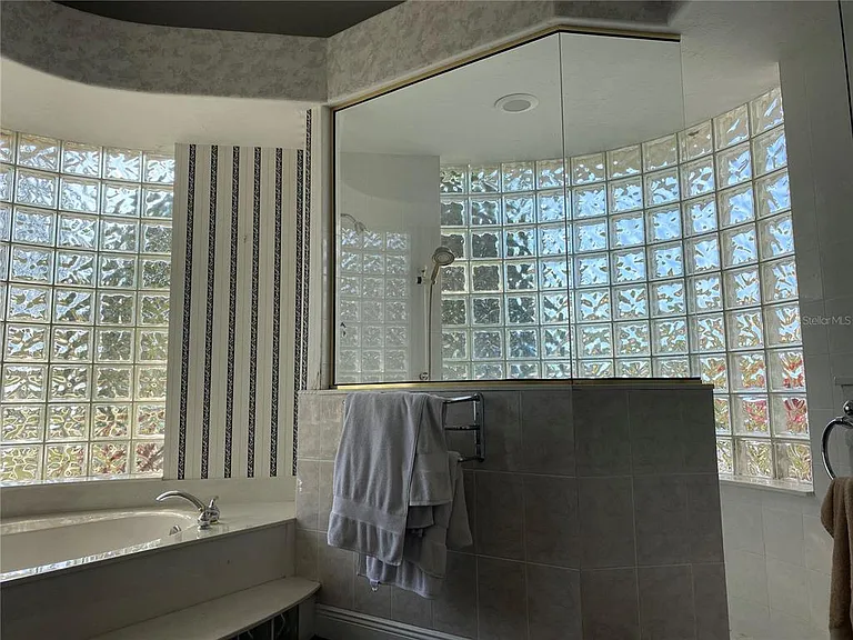 8758 Wild Dunes Dr — Photo 15