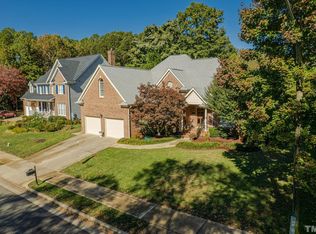 8521 Davishire Dr, Raleigh, NC 27615