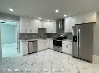 445 Kuehnis Dr #1, Campbell, CA 95008