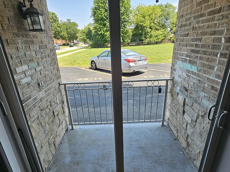 7325 Oakwood Ave #1B — Photo 14