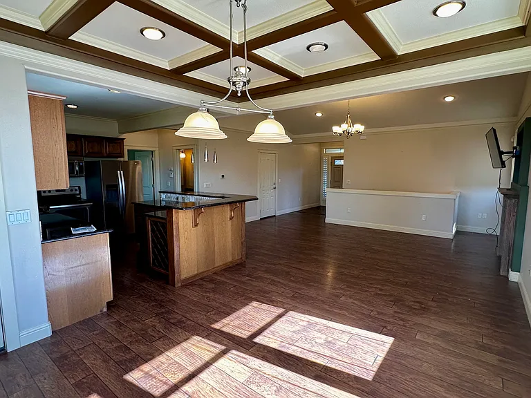 3724 W Grandview Ave — Photo 3