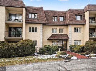 202A Summit Dr #202A, Bryn Mawr, PA 19010