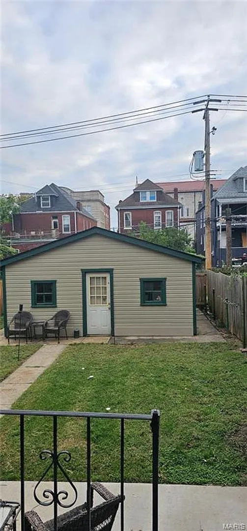 3536 Humphrey — Photo 3