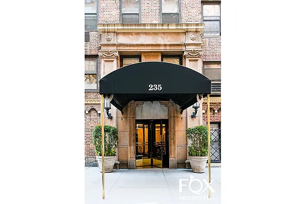 Sold by Fox Residential Group | media 10