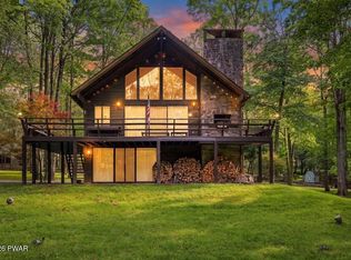 109 Valley Run, Greentown, PA 18426