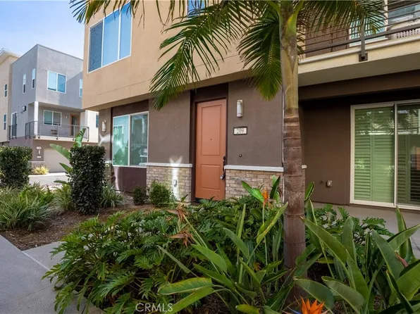 209 Steely, Irvine, CA 92614