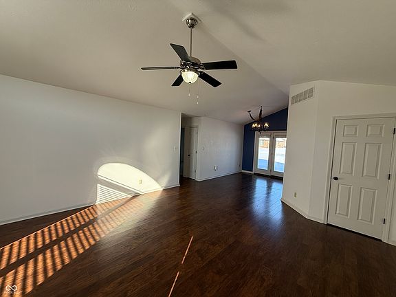 4th image of 5202 E Harvard Ct