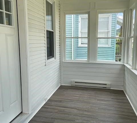 3rd image of 604 W 5th St
