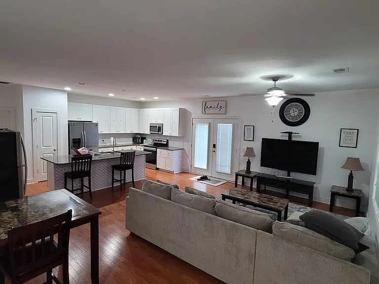 S Antler Dr — Photo 1