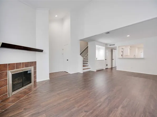 8020 Braesmain Drive #1805, Houston, TX 77025