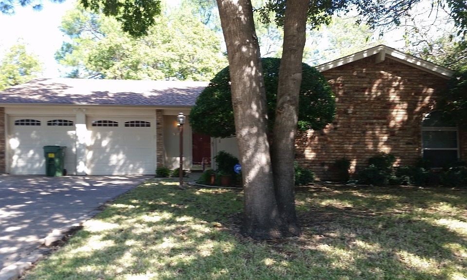 1st image of 3103 Lynnwood Dr