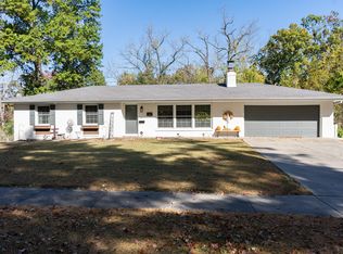 815 Gilman St, Moberly, MO 65270