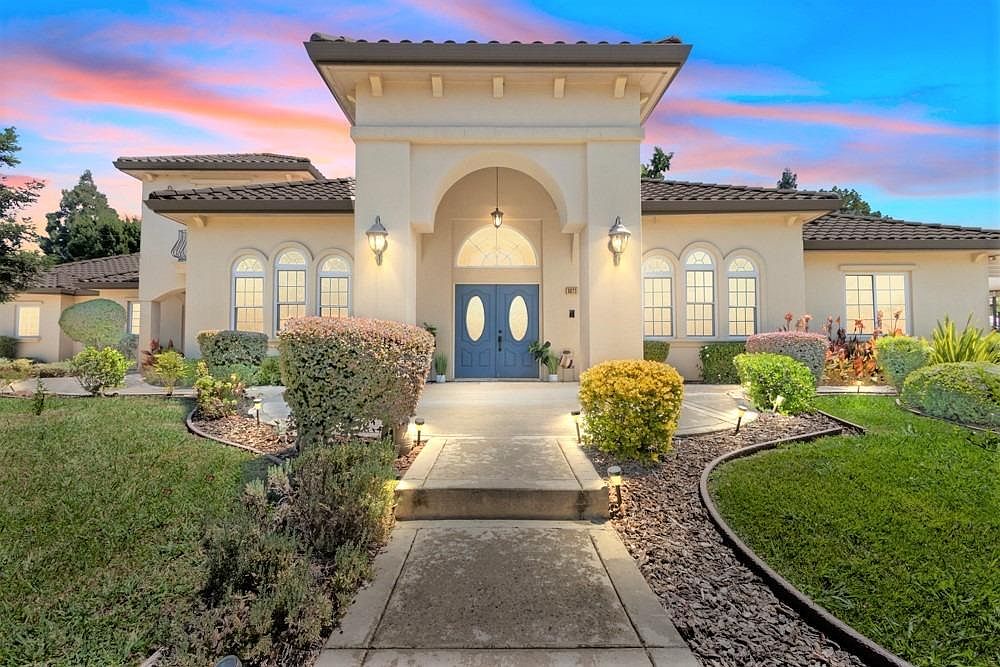 6879 Grant Ave, Carmichael, CA 95608 MLS 223078408 Zillow