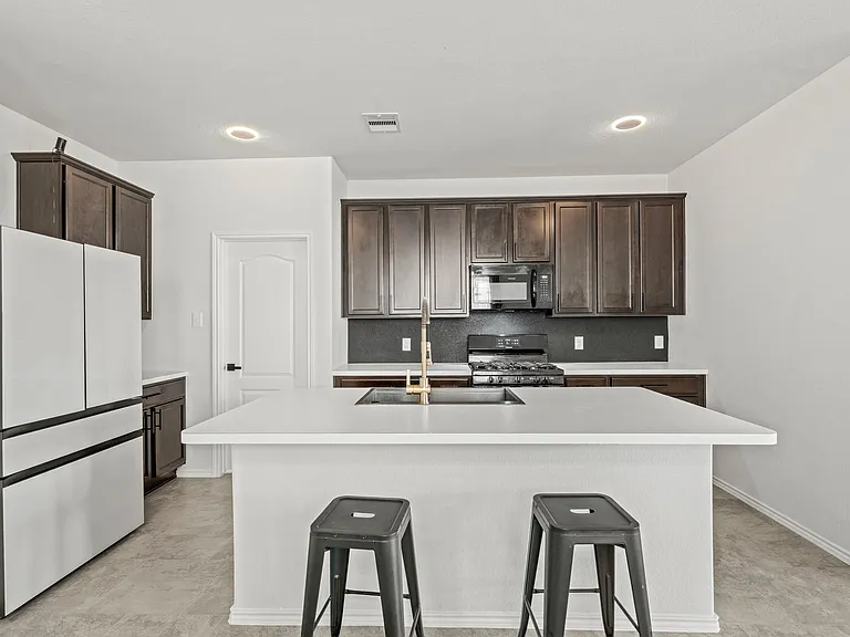 21215 Catalina Palm Dr — Photo 6