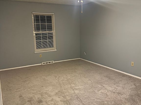 5th image of 10526 Independence Dr #24D