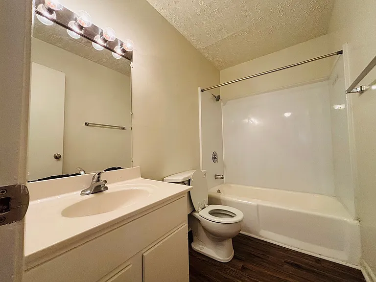 311 Loudon Rd #321 — Photo 7