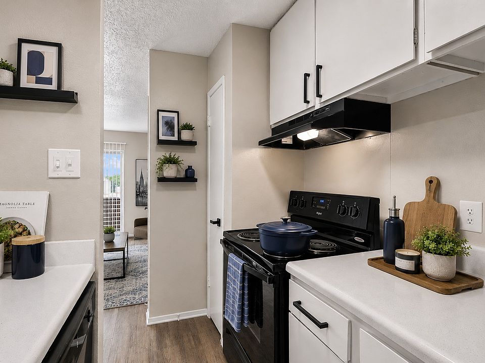 Kitchen- Kitchen with pantry and breakfast-bar pass-through