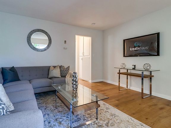 5th image of 4930 Del Mar Ave Unit 110
