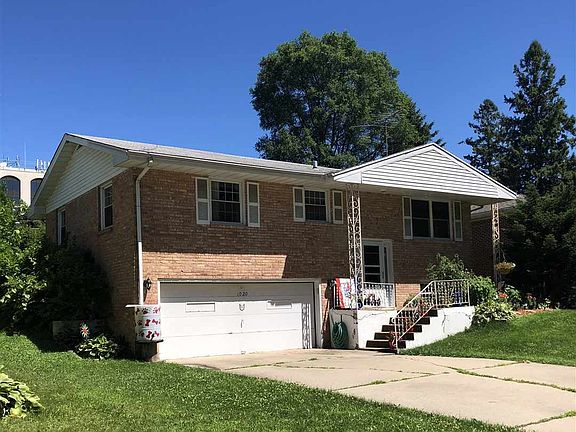 2nd image of 1020 Shenandoah Ave