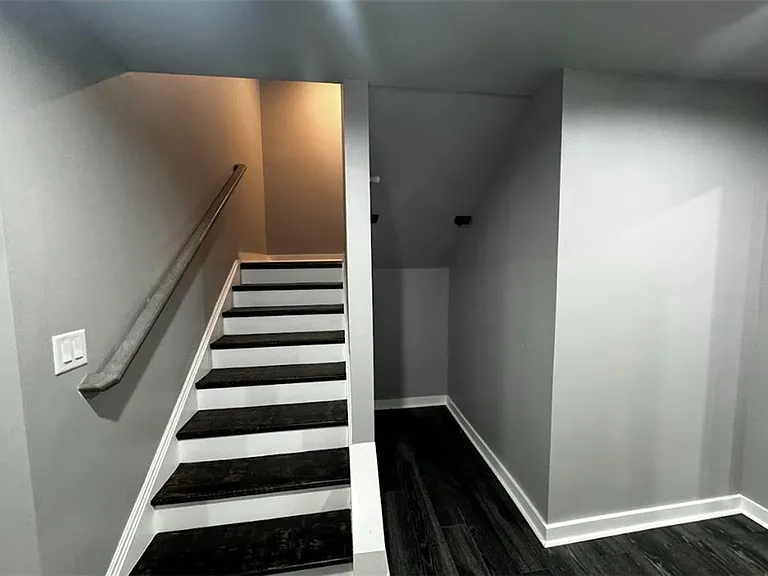 719 Saffron Blvd — Photo 22