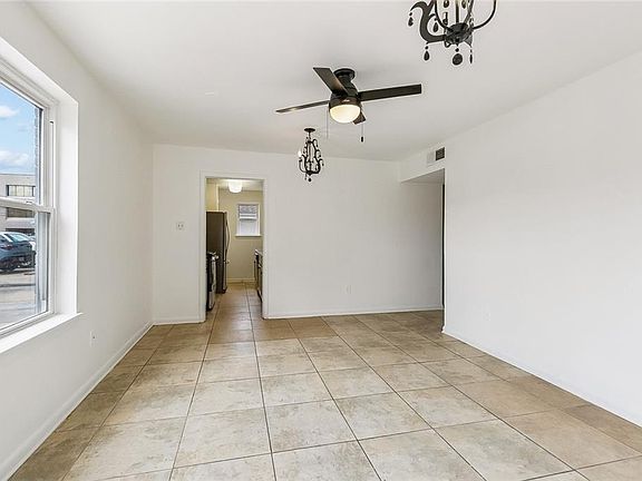 5th image of 3009 20th St
