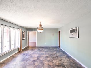 1927 Avenue H, Levelland, TX 79336