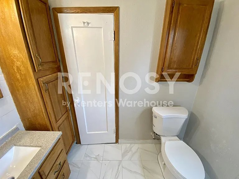 1263 Ames St — Photo 2