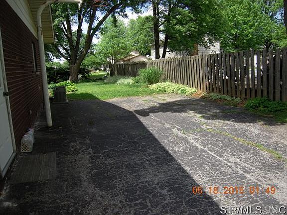 2nd image of 9141 Wedgewood Dr