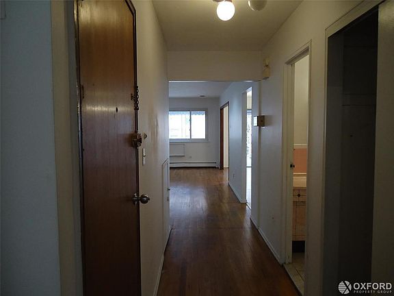 4th image of 3231 41st St APT 1