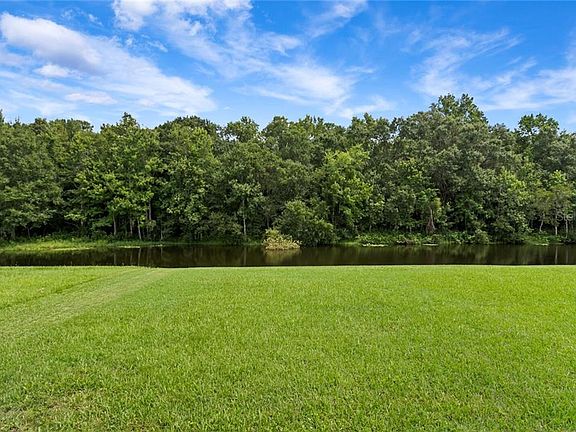 4th image of 27729 Summer Place Dr