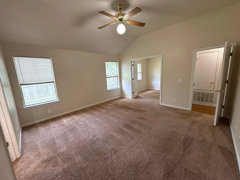 122 Little Lake Rd — Photo 9