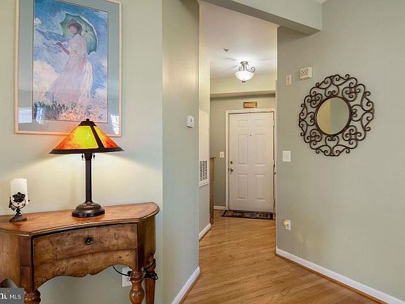 3rd image of 5924 Founders Hill Dr Unit 201