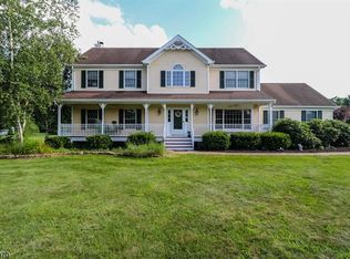 22 Saddle Ridge Rd, Andover, NJ 07821