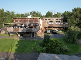 1486 W Main St, Lansdale, PA 19446